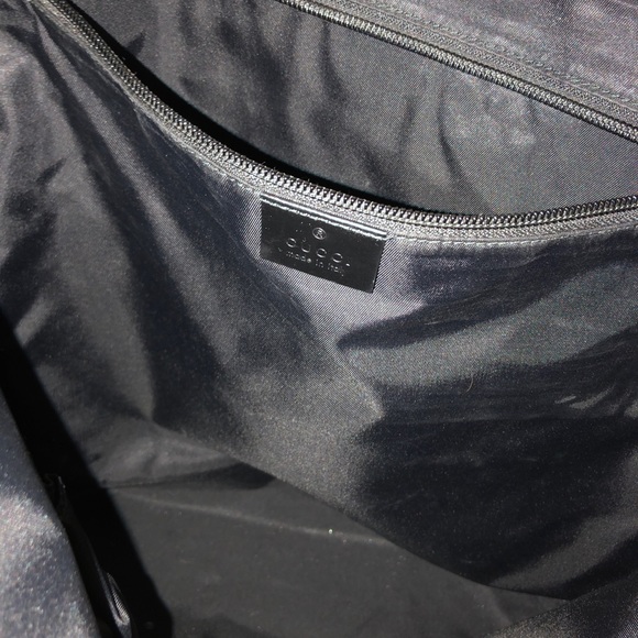 MENS GUCCI CROSSOVER BAG - Picture 2 of 3